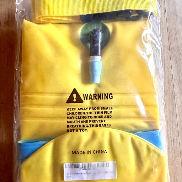 New Wave Swim Buoy - Swim Safety Float NWT With Free GIft - Picture 4 of 5